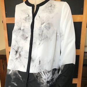 NWT Simply Vera Vera Wang Tunic Blouse